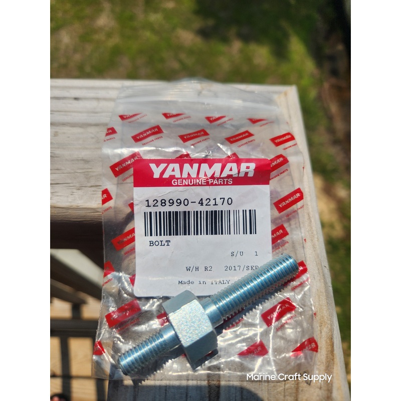Yanmar CSW-P Spacer Bolt, 12899042170