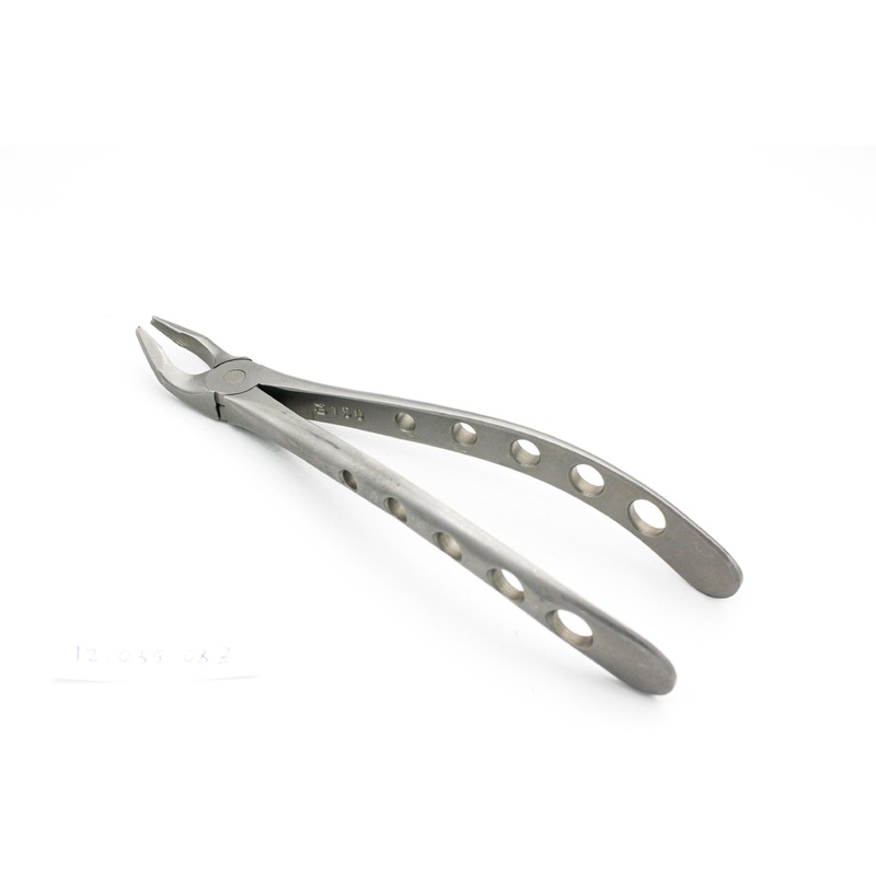 Upper Pre Molar Forceps (12.035.08Z)